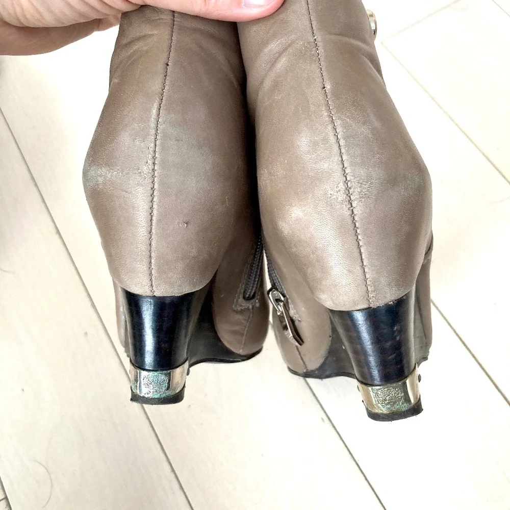 Beige Wedge Ankle Boots - Leather - Size 35.5 - Picture 12 of 12